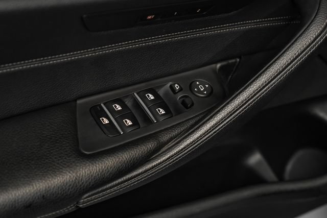 Used 2018 BMW 540i RWD image 42