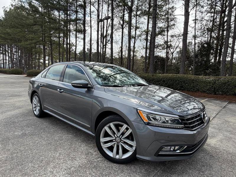 Used 2017 Volkswagen Passat 1.8T SE FWD image 13