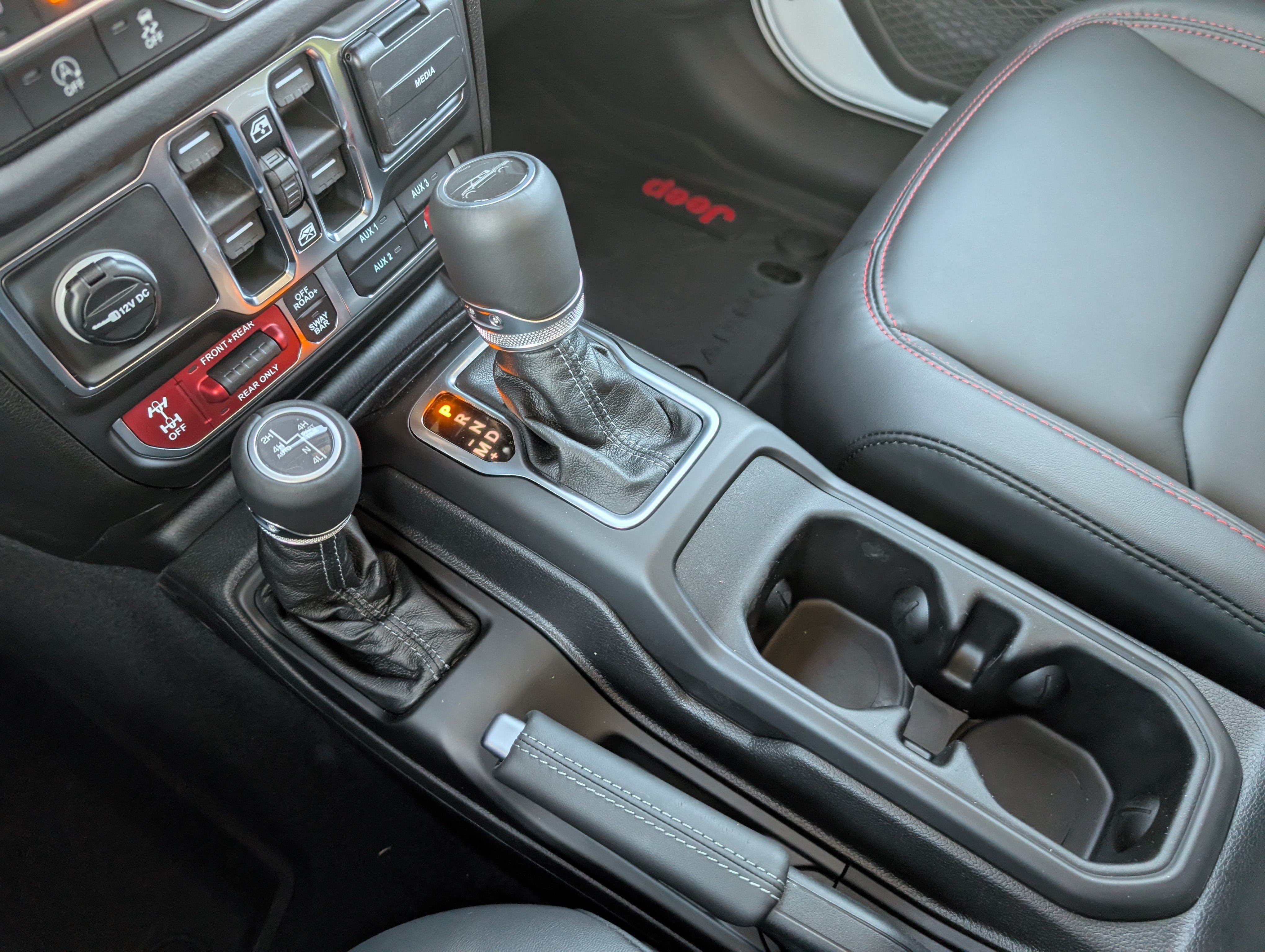 New 2026 Jeep Gladiator Rubicon AWD/4WD image 19