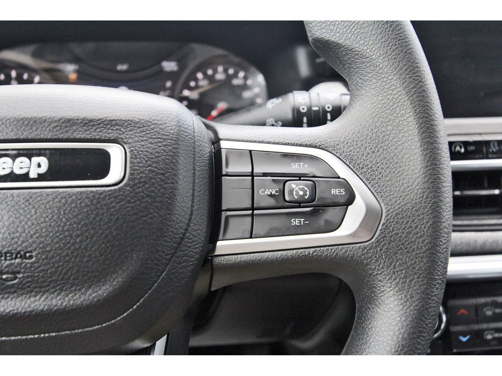 Used 2023 Jeep Compass Sport image 24