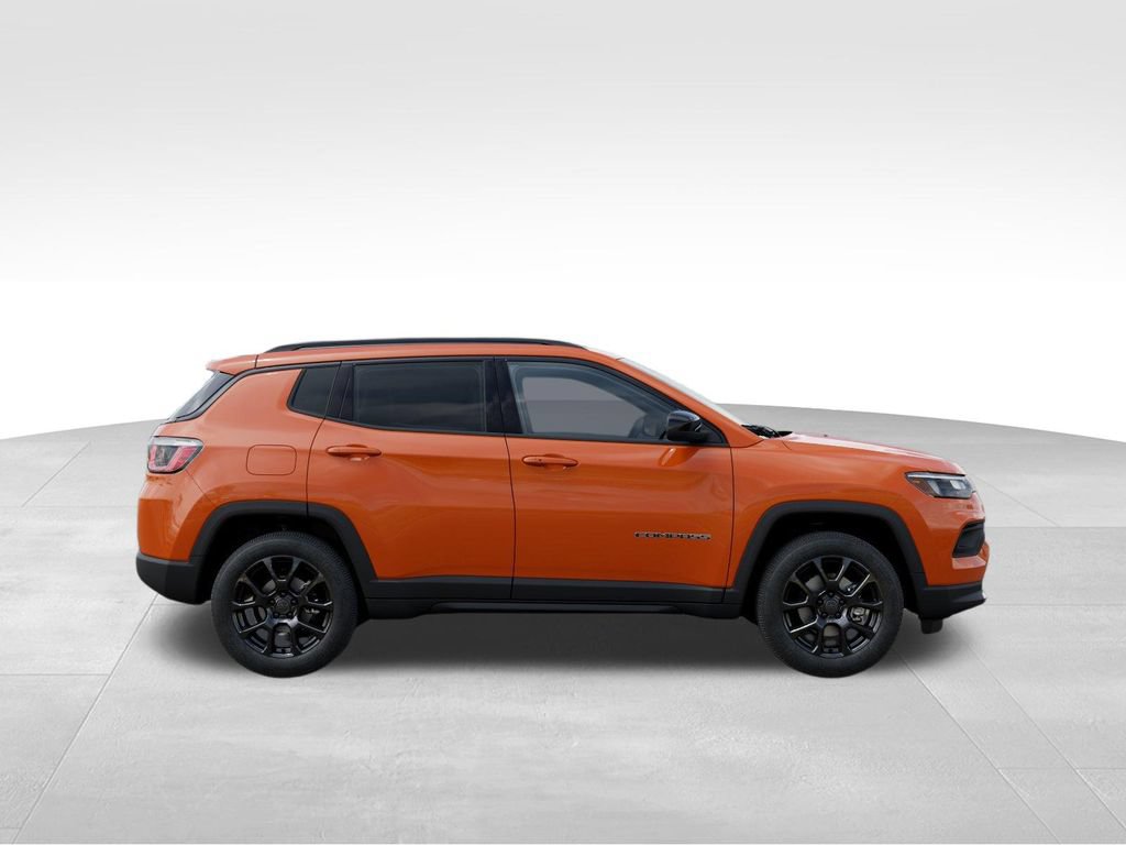 New 2026 Jeep Compass Latitude AWD/4WD image 22