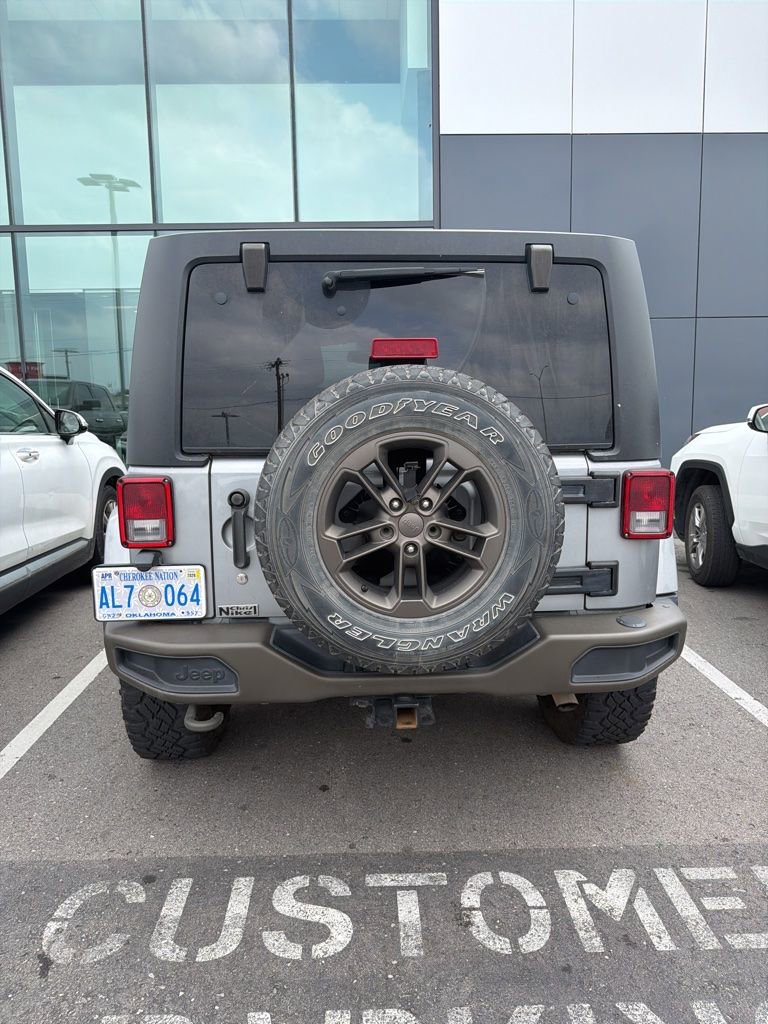 Used 2016 Jeep Wrangler Unlimited Sahara AWD/4WD image 6