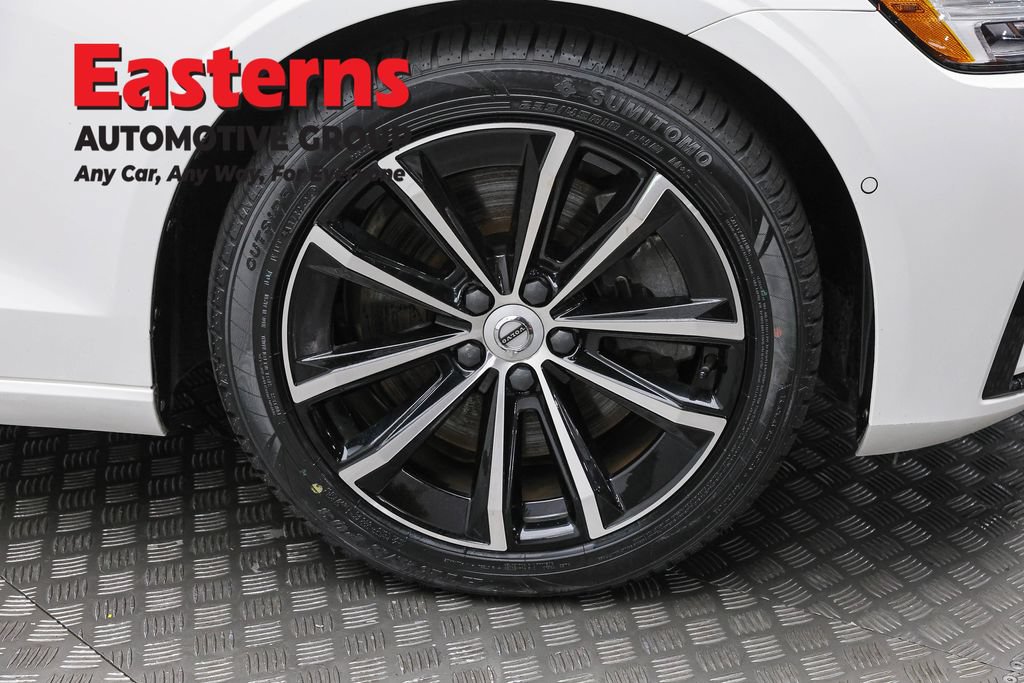 Used 2023 Volvo S60 T8 Plus AWD/4WD image 31