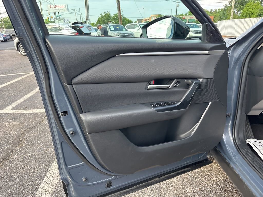 Used 2026 MAZDA CX-50 AWD 2.5 S w/ Preferred Pkg image 13