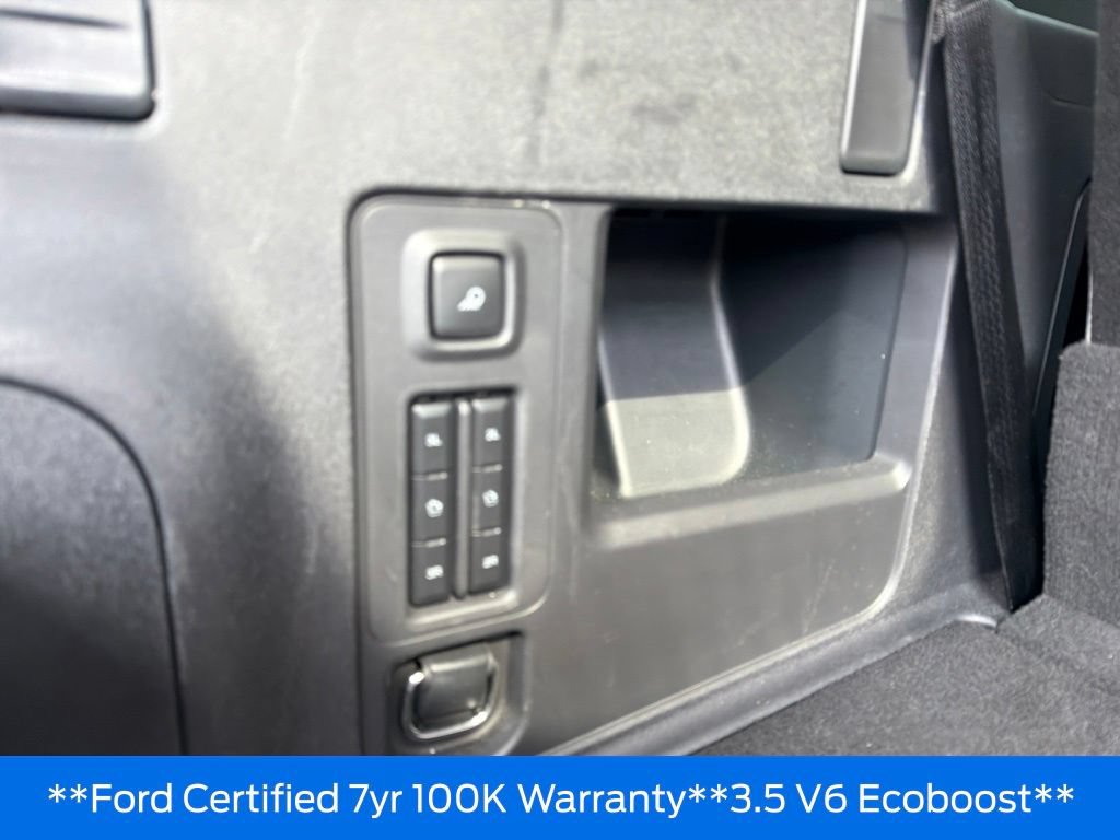 Used 2025 Ford Expedition Active AWD/4WD image 38