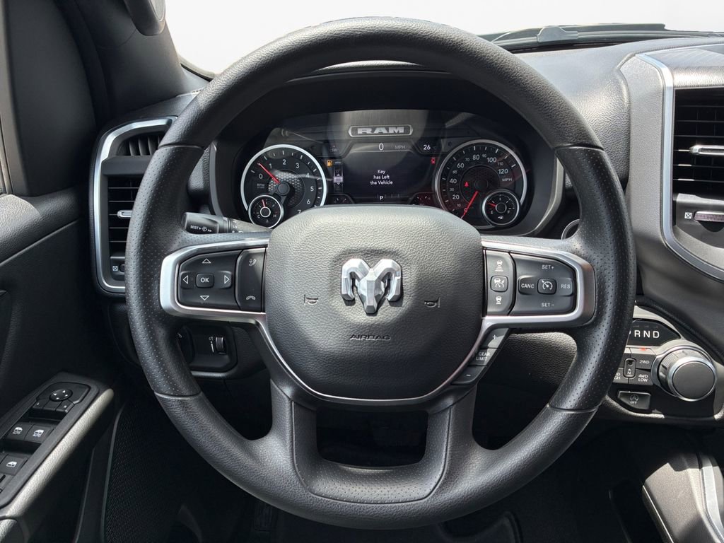 New 2026 RAM 1500 Express AWD/4WD image 21