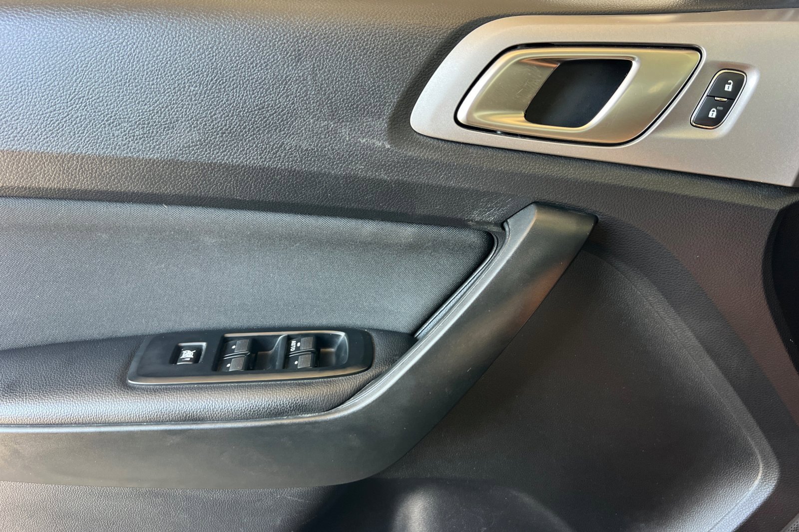 Used 2019 Ford Ranger XLT w/ FX4 Off-Road Package image 11