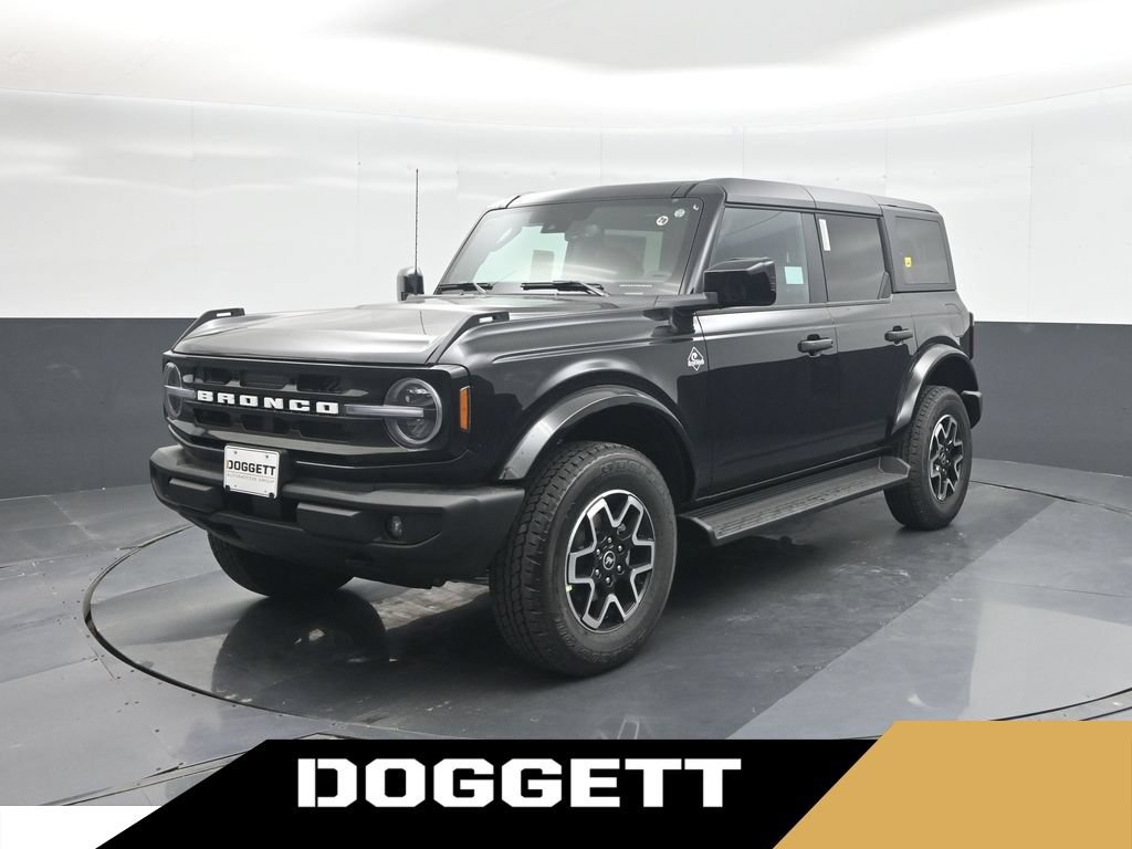 New 2026 Ford Bronco Outer Banks AWD/4WD image 1