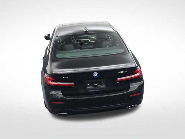 Used 2022 BMW 530i xDrive w/ Convenience Package image 27