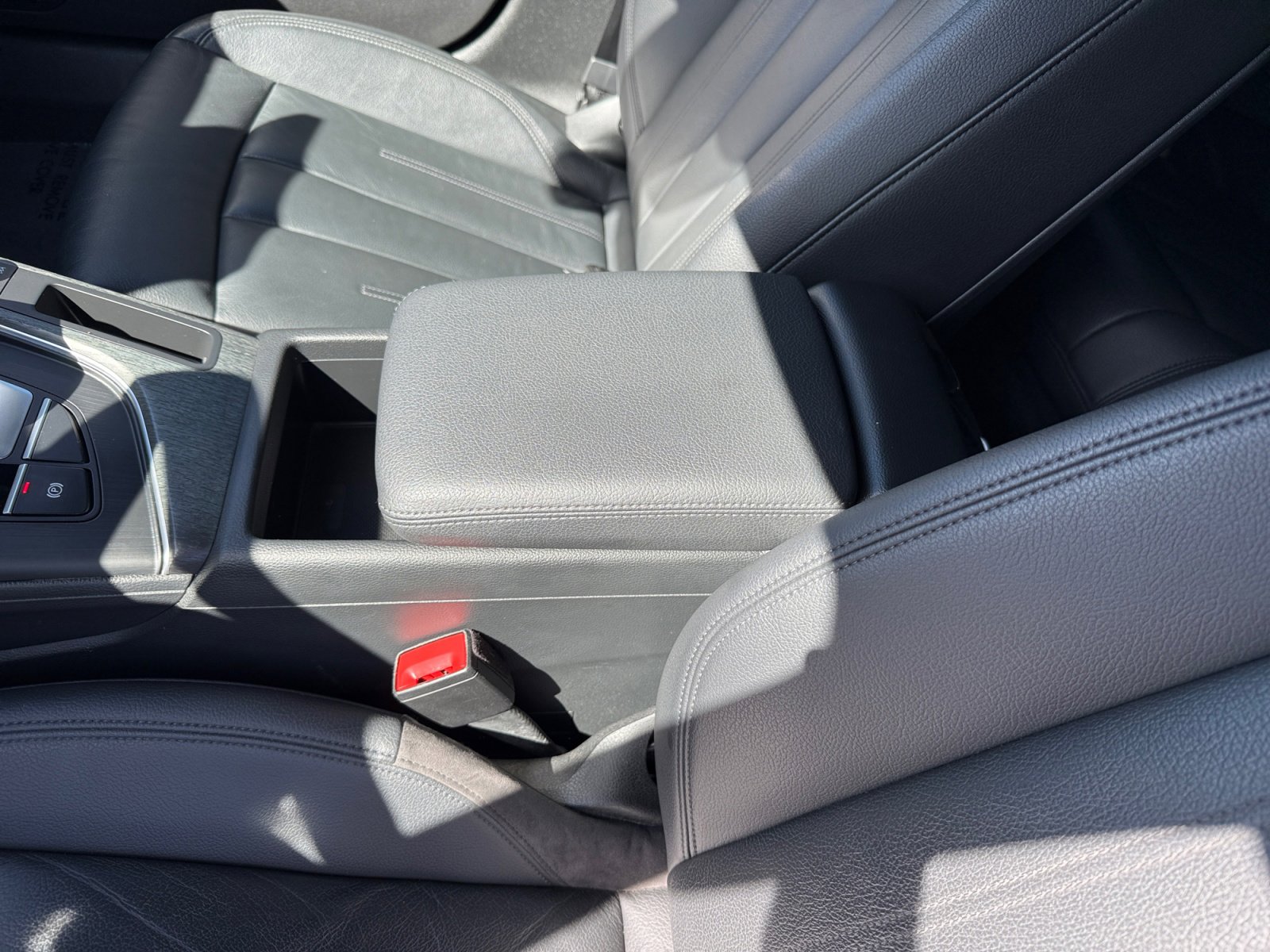 Used 2018 Audi A4 2.0T Premium Plus w/ Premium Plus Package image 14