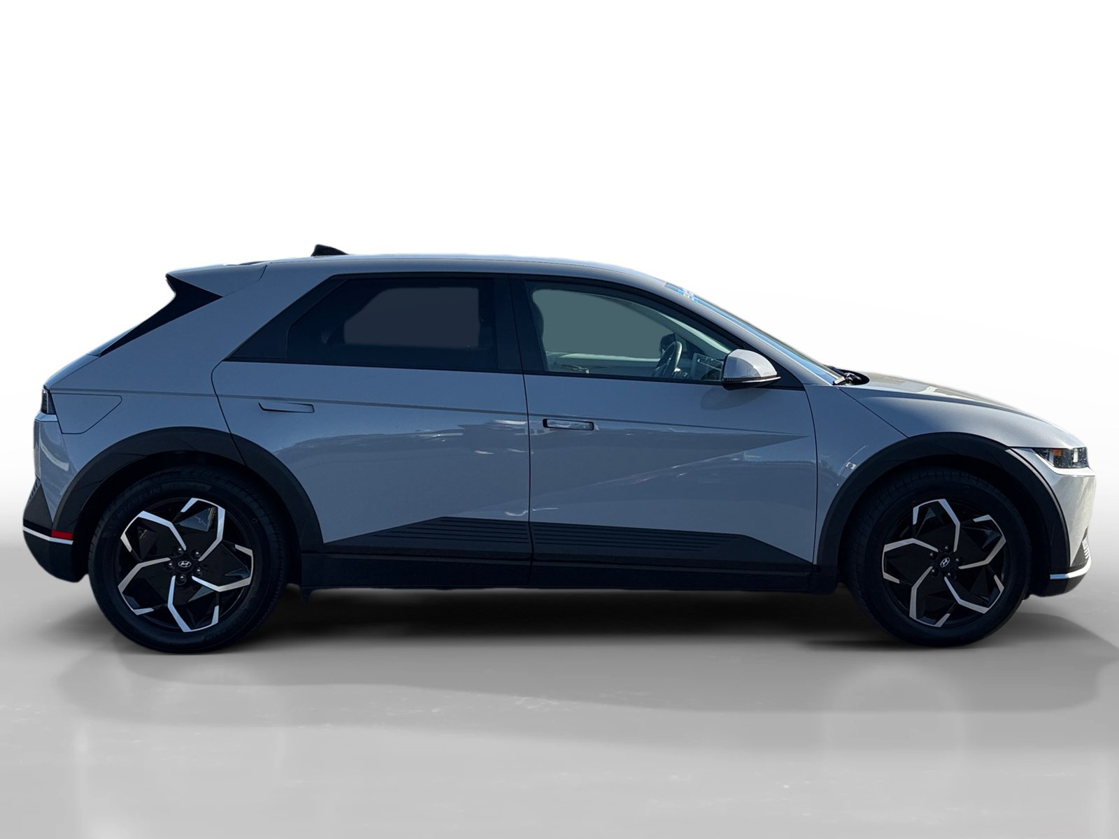Used 2024 Hyundai Ioniq 5 SEL RWD image 6