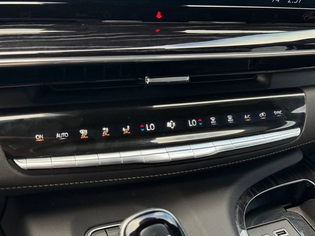 Used 2023 Cadillac Escalade Sport w/ LPO, ONYX Package AWD/4WD image 18