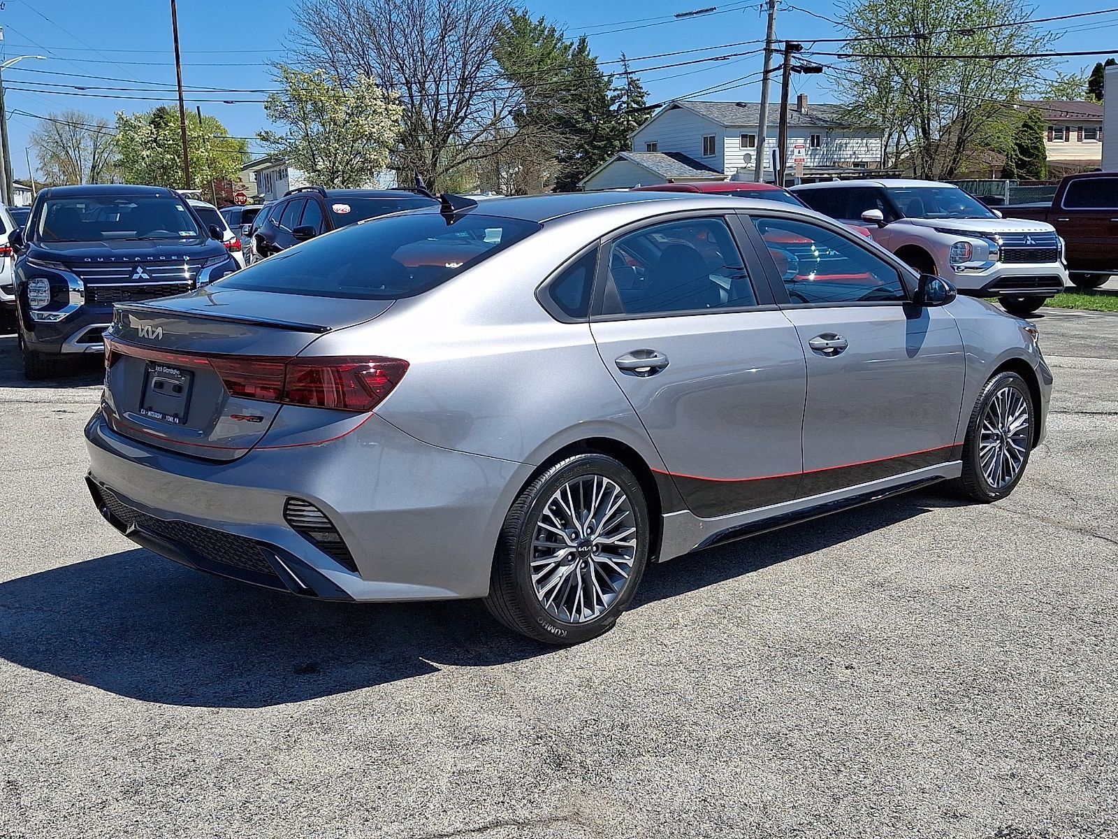 Used 2023 Kia Forte GT-Line image 7