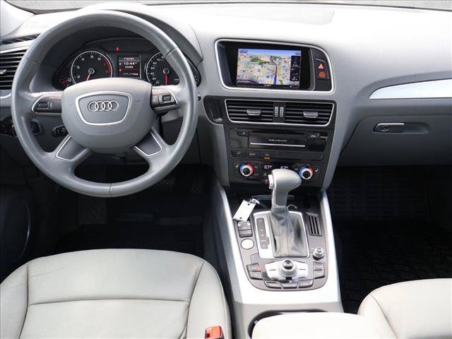 Used 2017 Audi Q5 2.0T Premium Plus w/ Technology Package AWD/4WD image 22