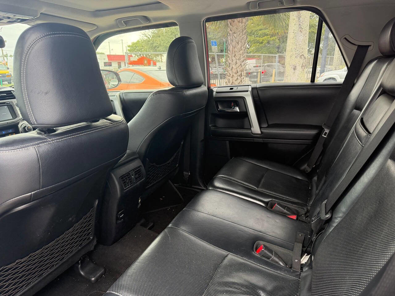 Used 2014 Toyota 4Runner Limited image 11