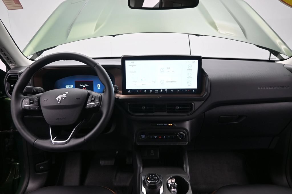 Used 2025 Ford Bronco Sport Outer Banks w/ Outer Banks Tech Package+ AWD/4WD image 38