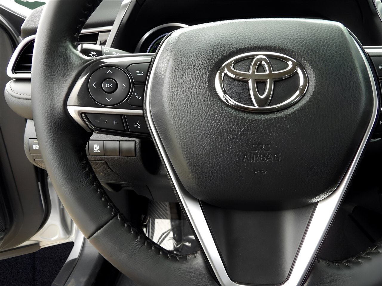 Used 2024 Toyota Camry XLE image 24