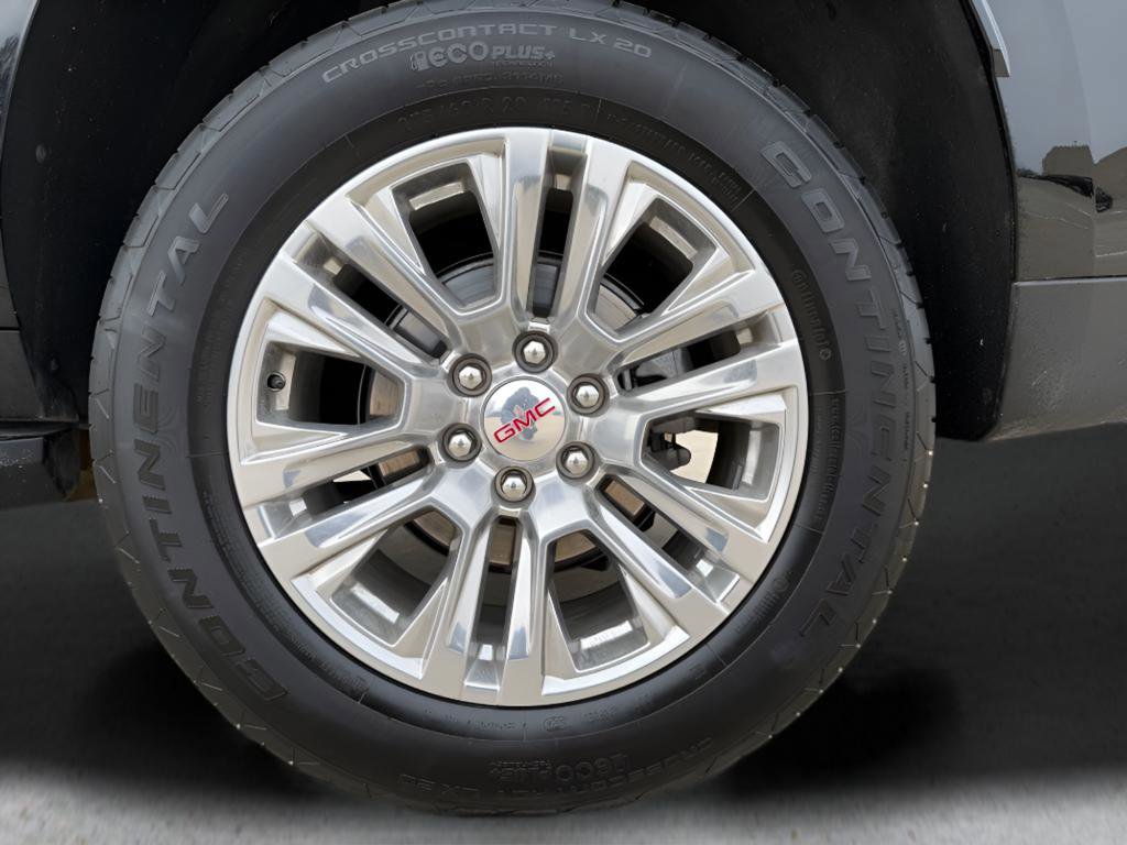 Used 2025 GMC Yukon Denali image 30