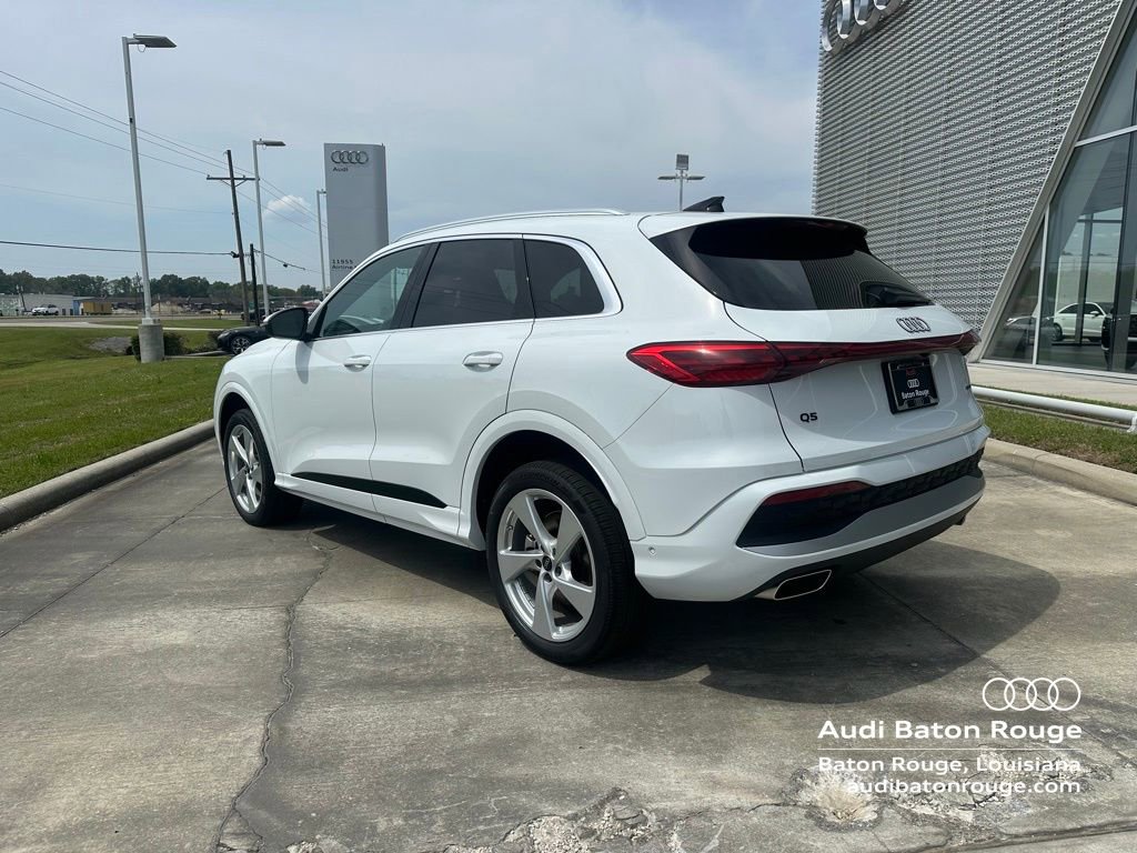 New 2025 Audi Q5 Premium Plus w/ Premium Plus AWD/4WD image 3