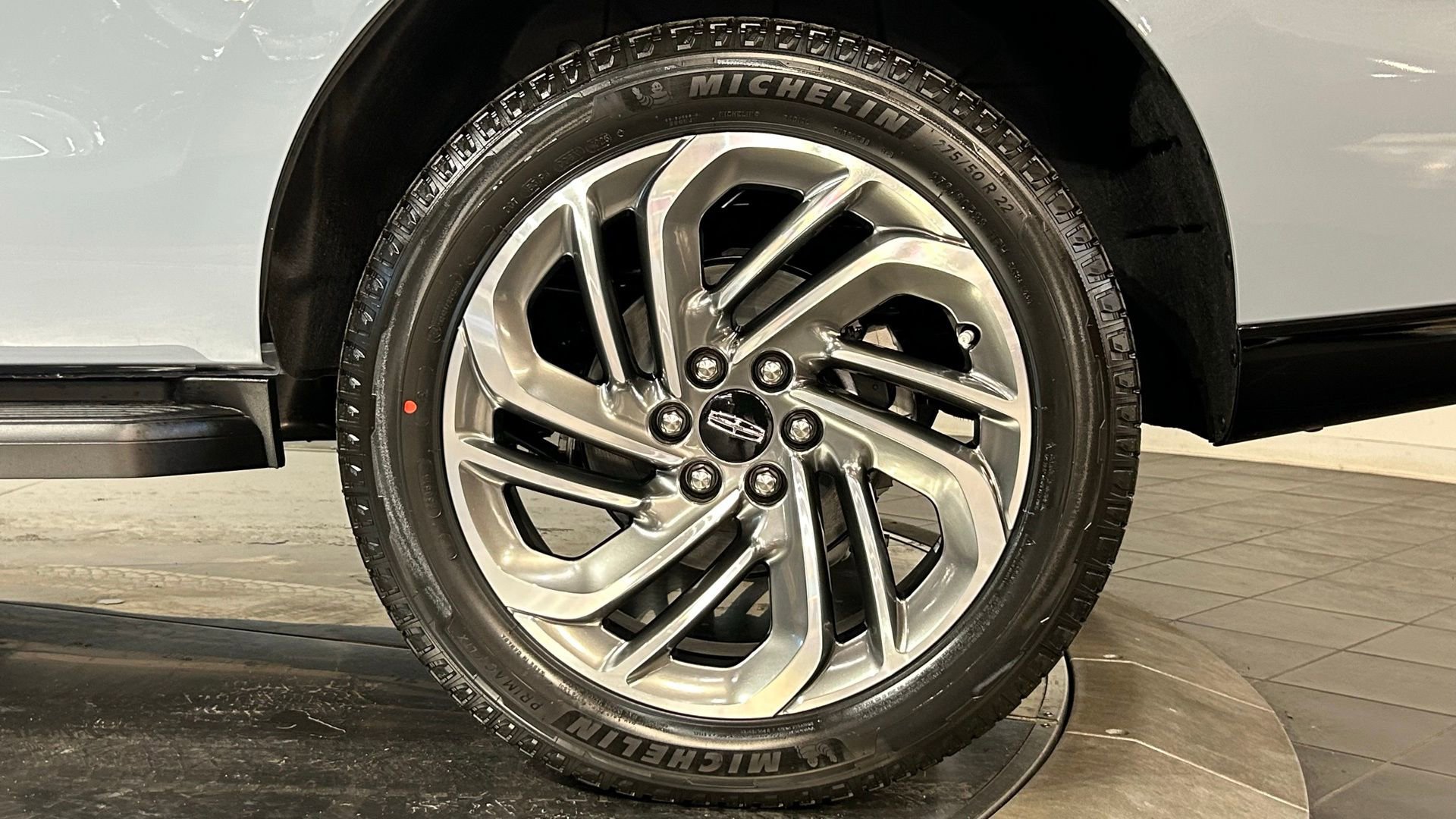 New 2026 Lincoln Navigator Premiere AWD/4WD image 26