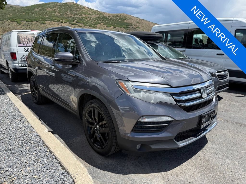 Used 2016 Honda Pilot Elite image 3