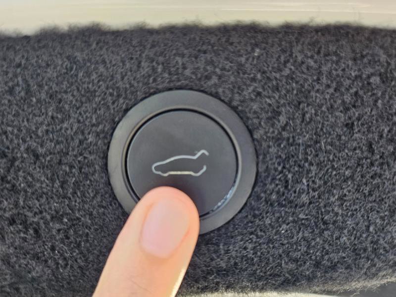 Used 2025 Tesla Model 3 Long Range RWD image 75