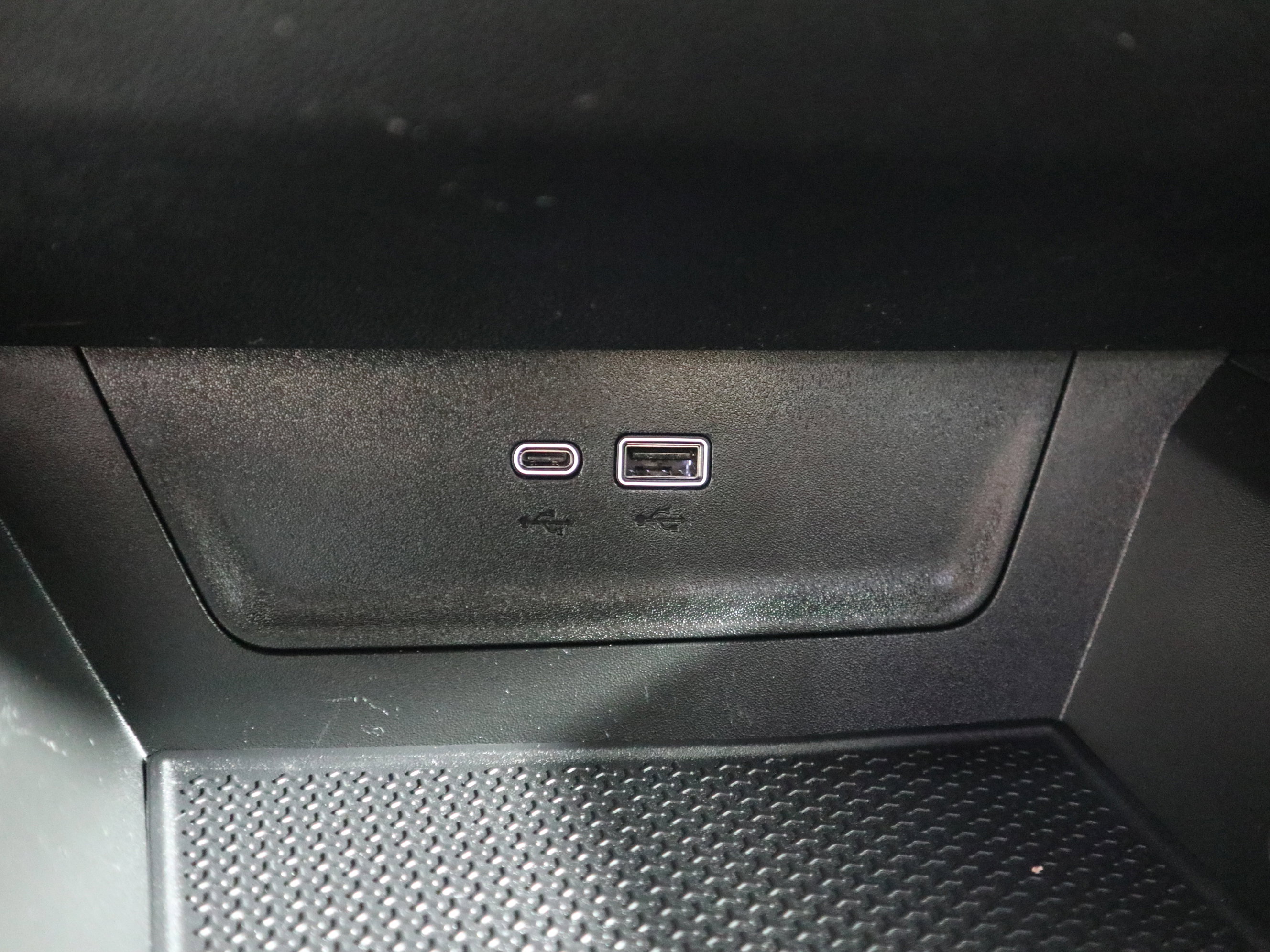 Used 2025 Chevrolet Equinox LT AWD/4WD image 30