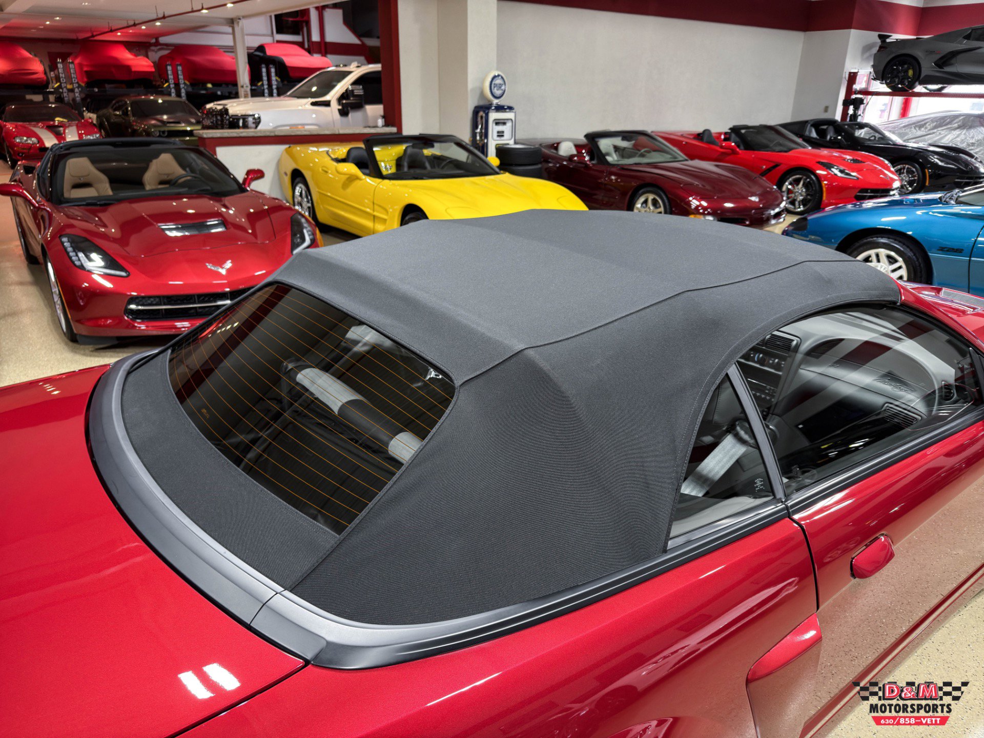 Used 2003 Ford Mustang Convertible image 50