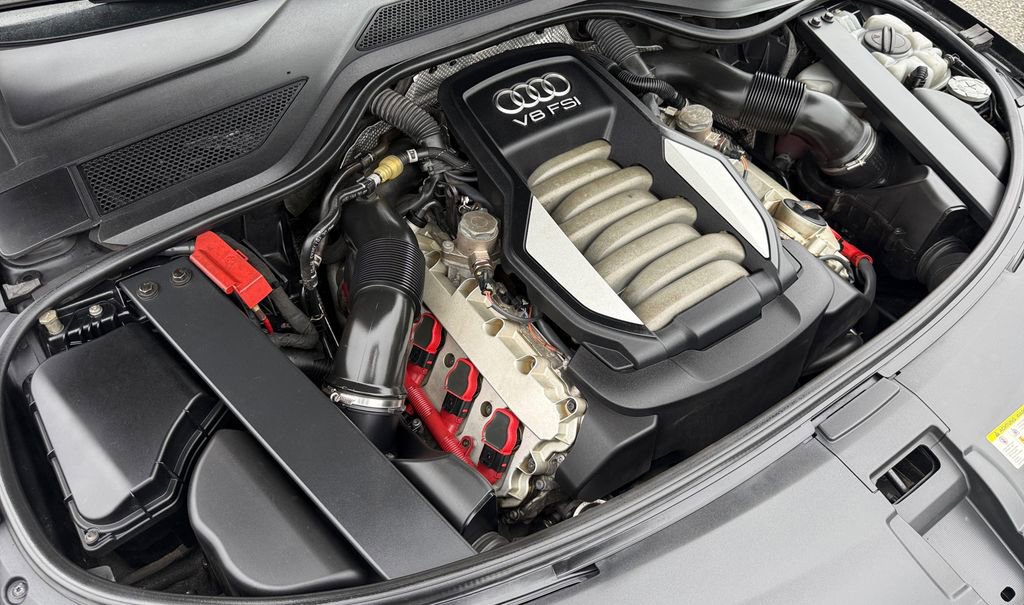 Used 2012 Audi A8 L 4.2 image 29