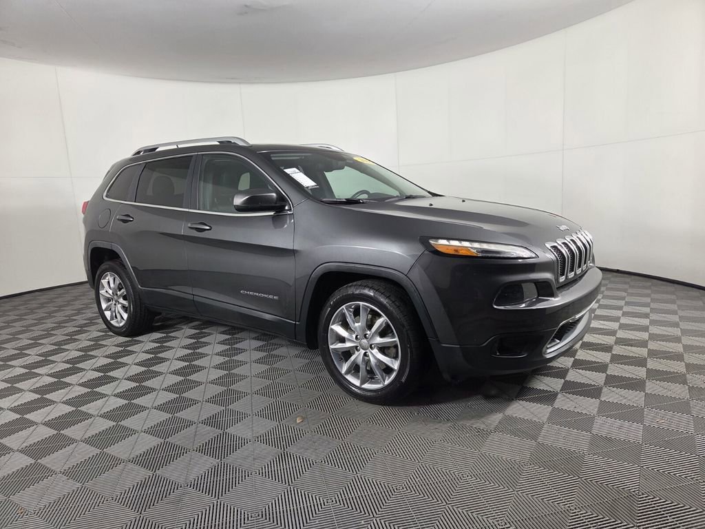 Used 2015 Jeep Cherokee Limited image 3