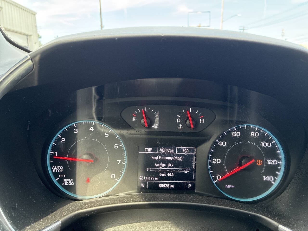 Used 2018 Chevrolet Equinox LT FWD image 17