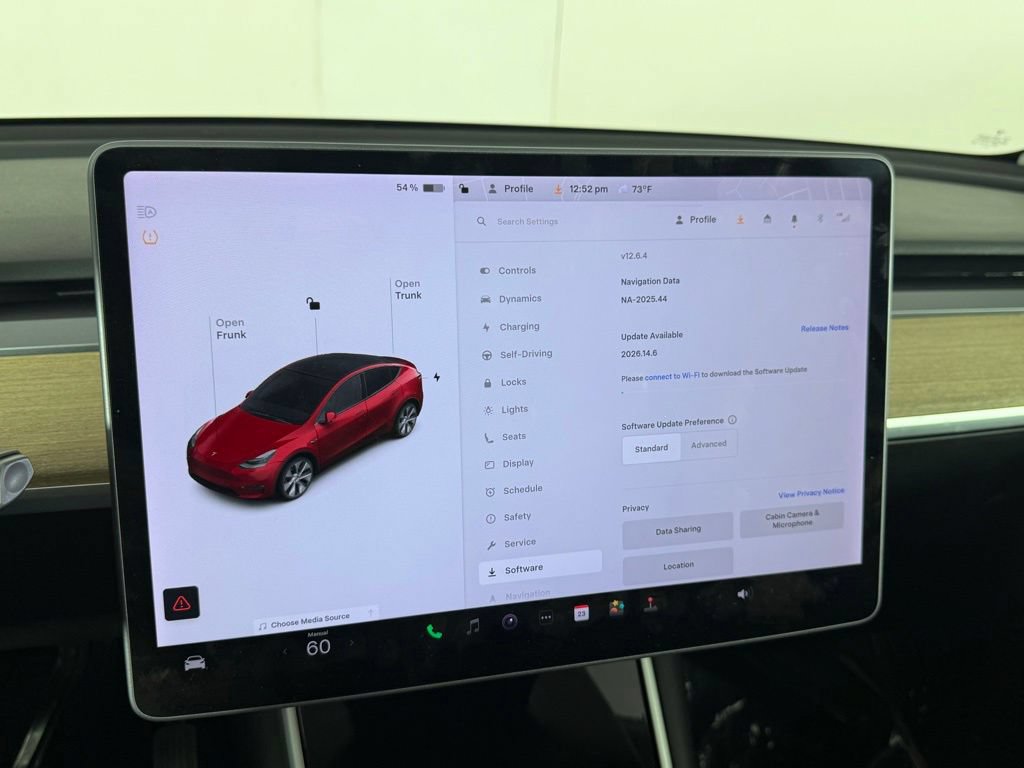 Used 2021 Tesla Model Y Long Range AWD/4WD image 39