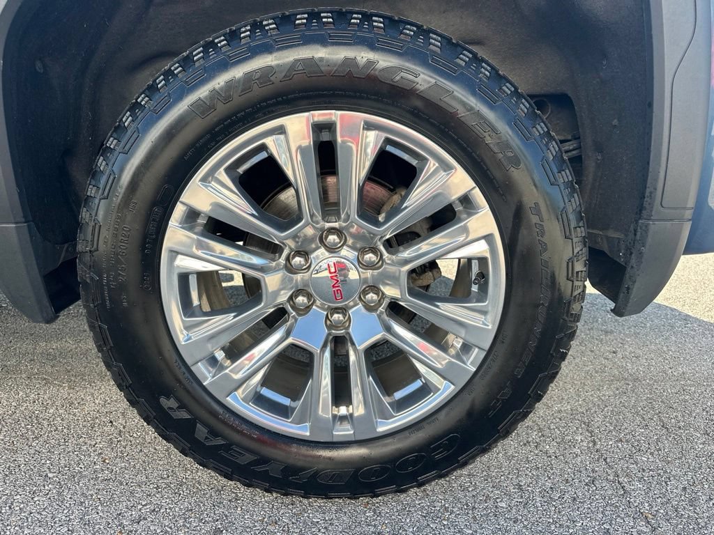 Used 2024 GMC Sierra 1500 Denali w/ Technology Package AWD/4WD image 11