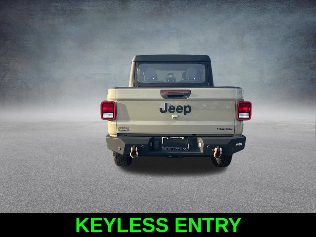 Used 2020 Jeep Gladiator Sport AWD/4WD image 6
