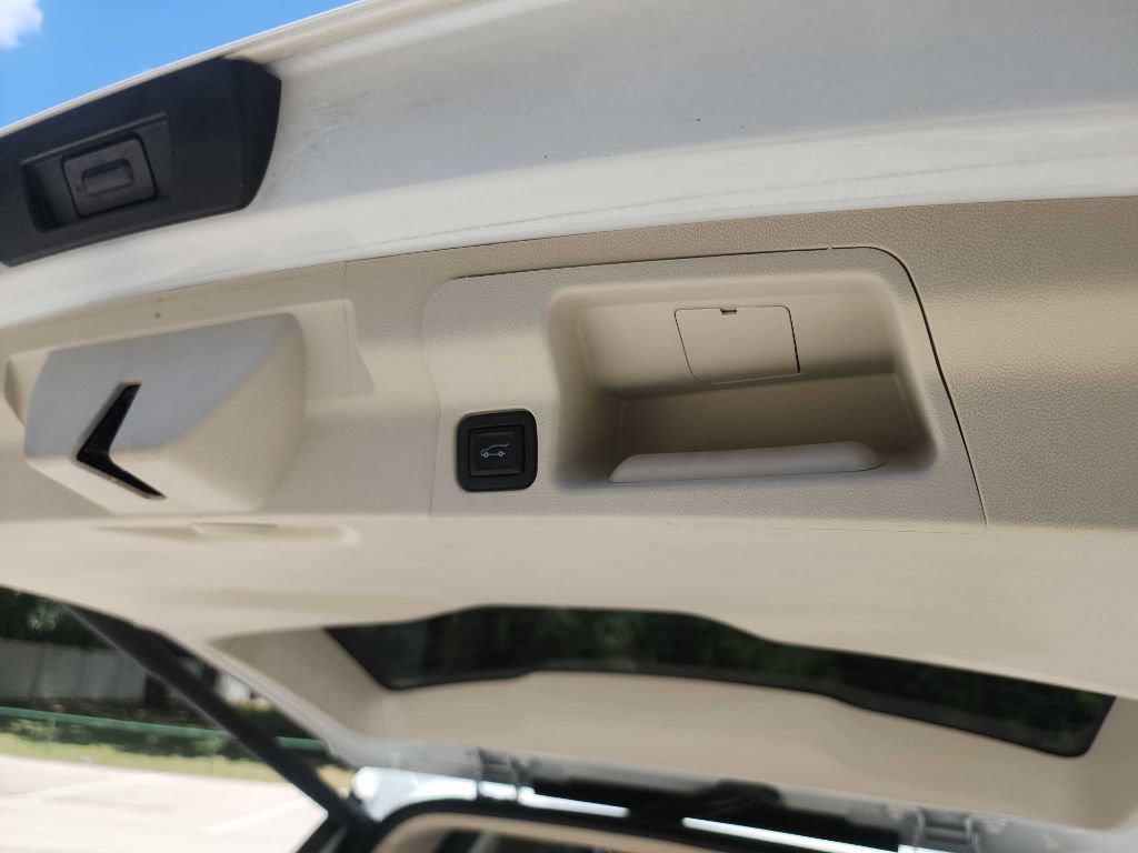 Used 2021 GMC Acadia Denali AWD/4WD image 36