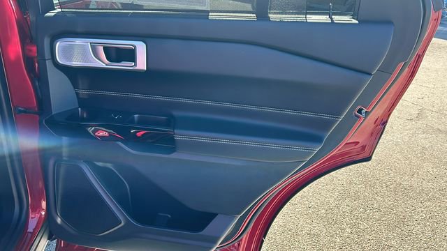 Certified 2022 Ford Explorer ST image 12