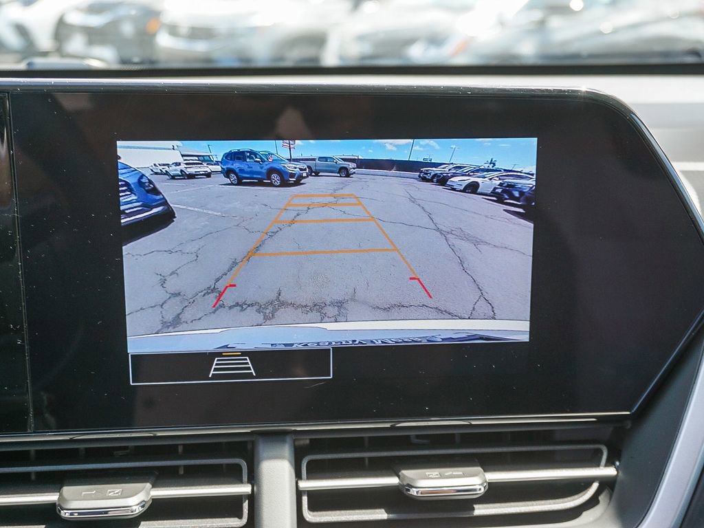 Used 2026 Chevrolet Trax RS w/ Sunroof Package image 23