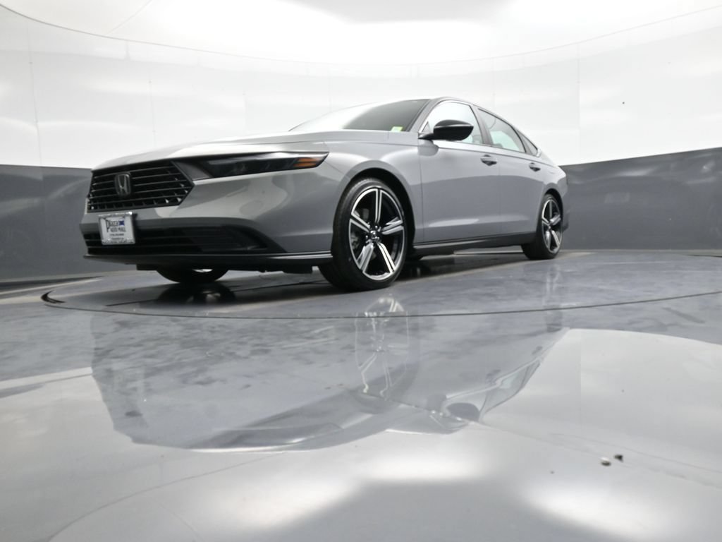 Certified 2024 Honda Accord Sport image 12