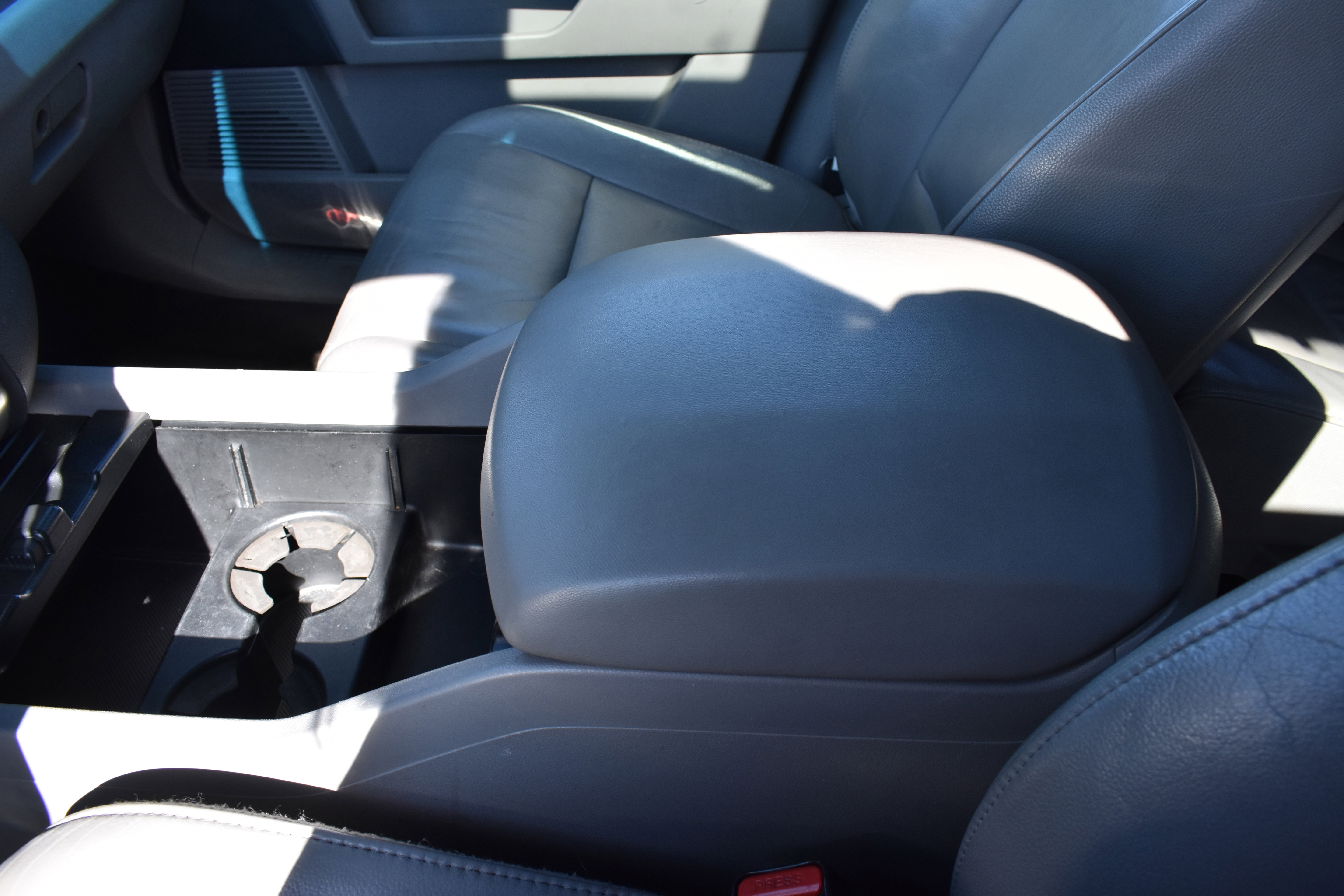 Used 2012 Honda Pilot Touring image 24