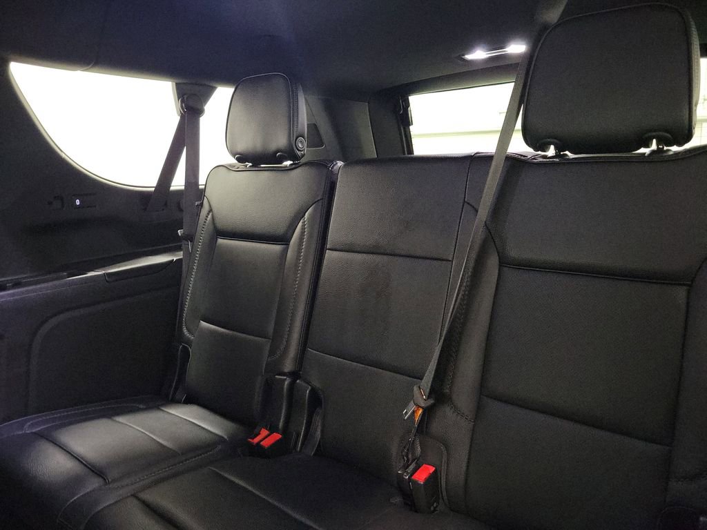Used 2022 GMC Yukon XL Denali image 10