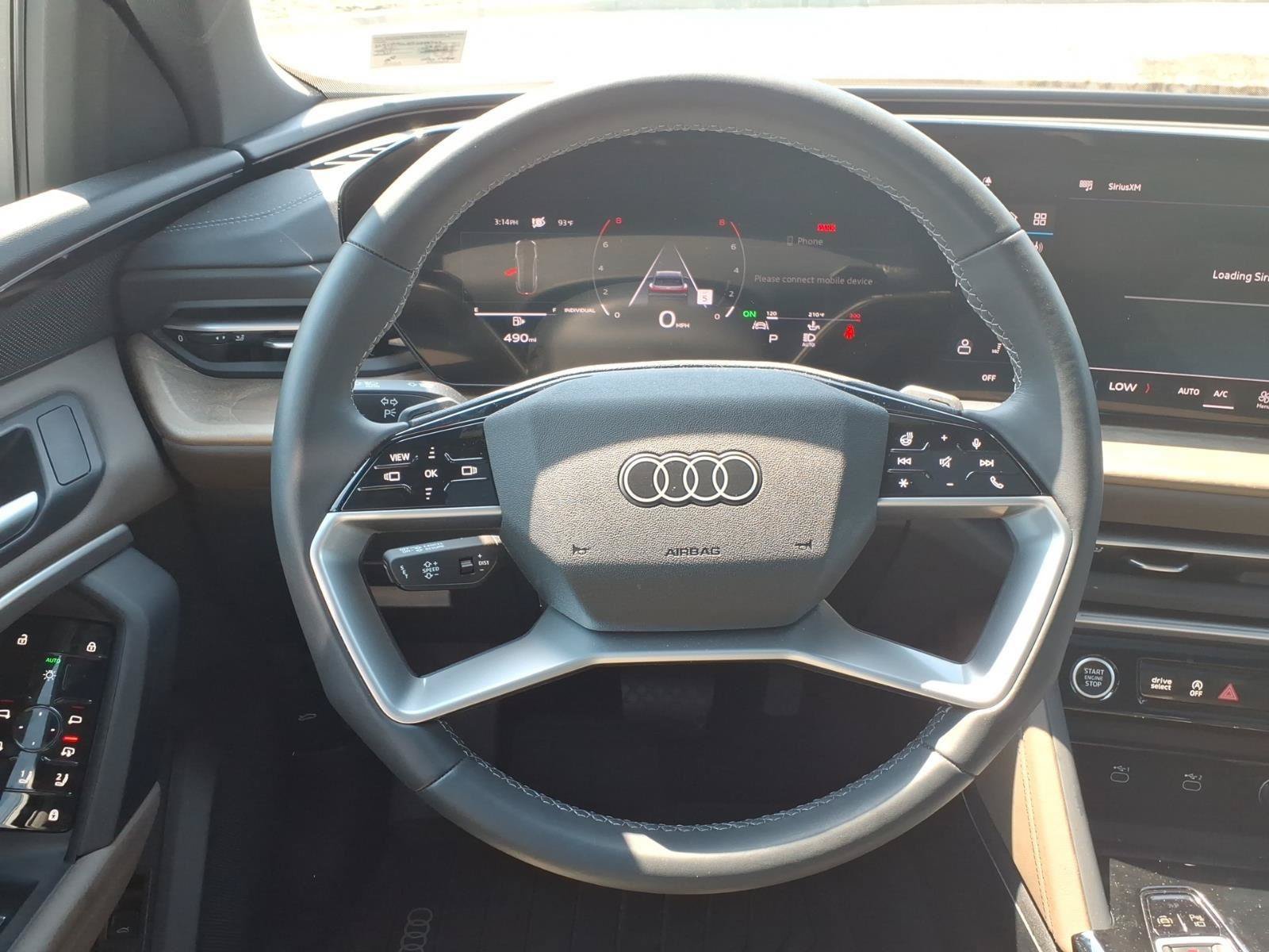 Used 2025 Audi Q5 Premium w/ Convenience Package AWD/4WD image 12