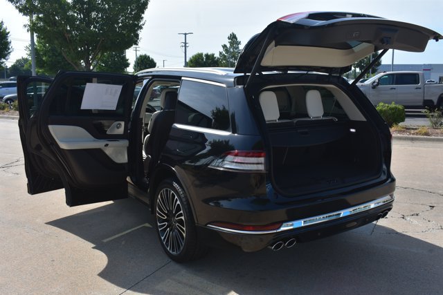 Used 2021 Lincoln Aviator Black Label w/ Dynamic Handling Package AWD/4WD image 16