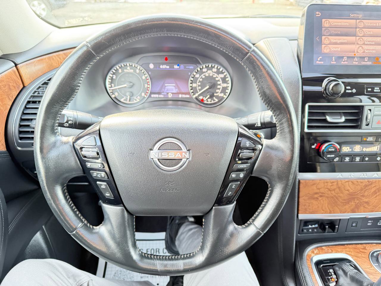 Used 2021 Nissan Armada SL w/ Captain's Chairs Package image 70