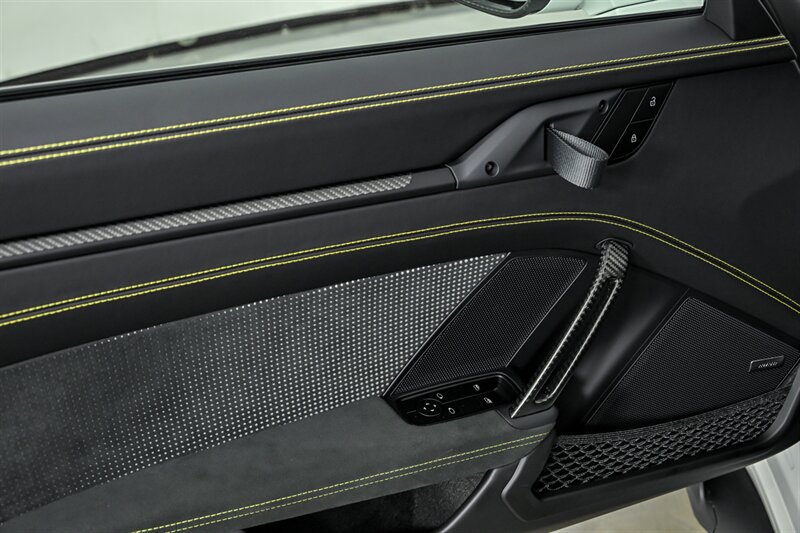 Used 2024 Porsche 911 GT3 RS RWD image 15