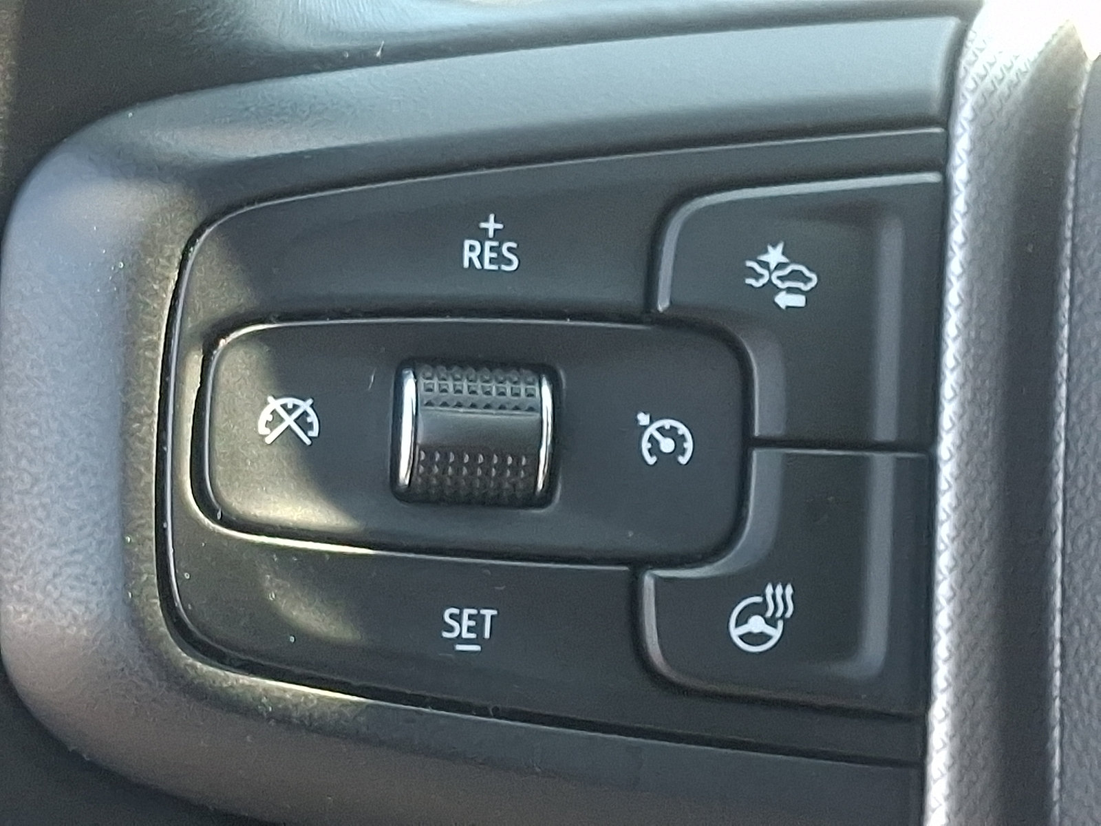 Used 2022 GMC Sierra 1500 Denali AWD/4WD image 21