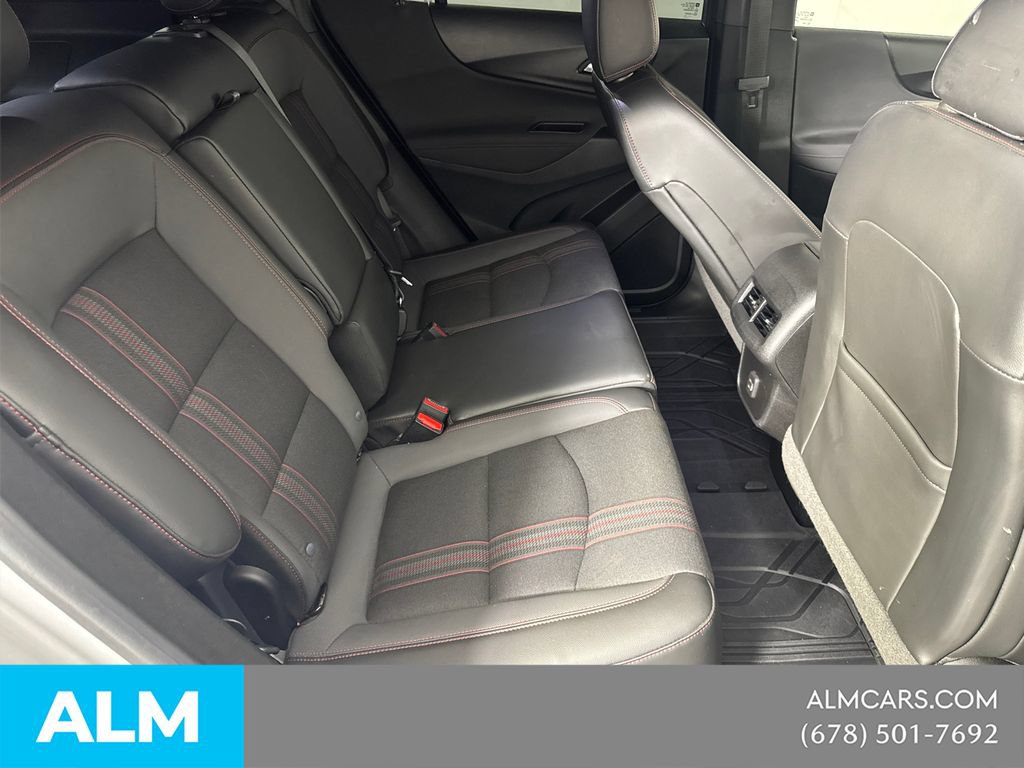 Used 2022 Chevrolet Equinox RS w/ LPO, Floor Liner Package FWD image 18