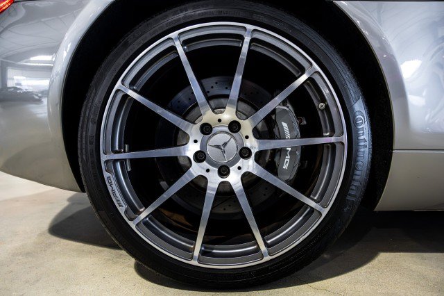 Used 2011 Mercedes-Benz SLS AMG Coupe image 57