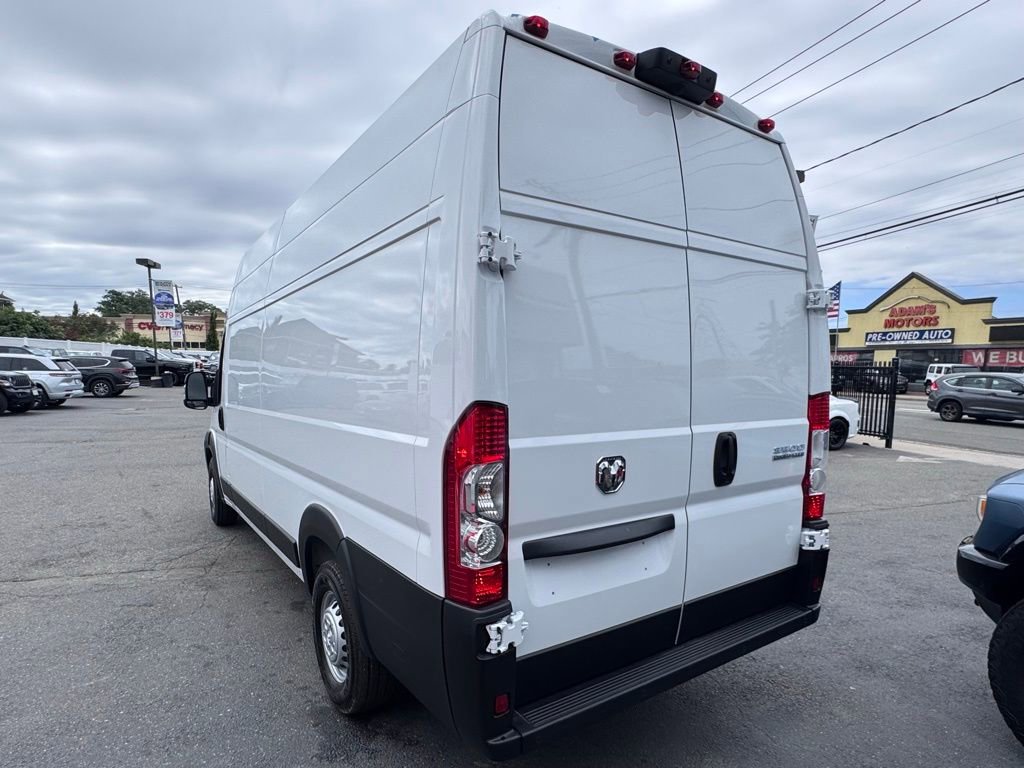Used 2025 RAM ProMaster 3500 FWD image 5