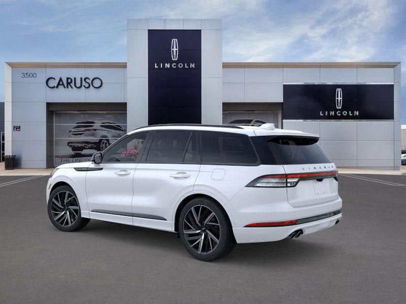 New 2026 Lincoln Aviator Black Label w/ Jet Appearance Package AWD/4WD image 4