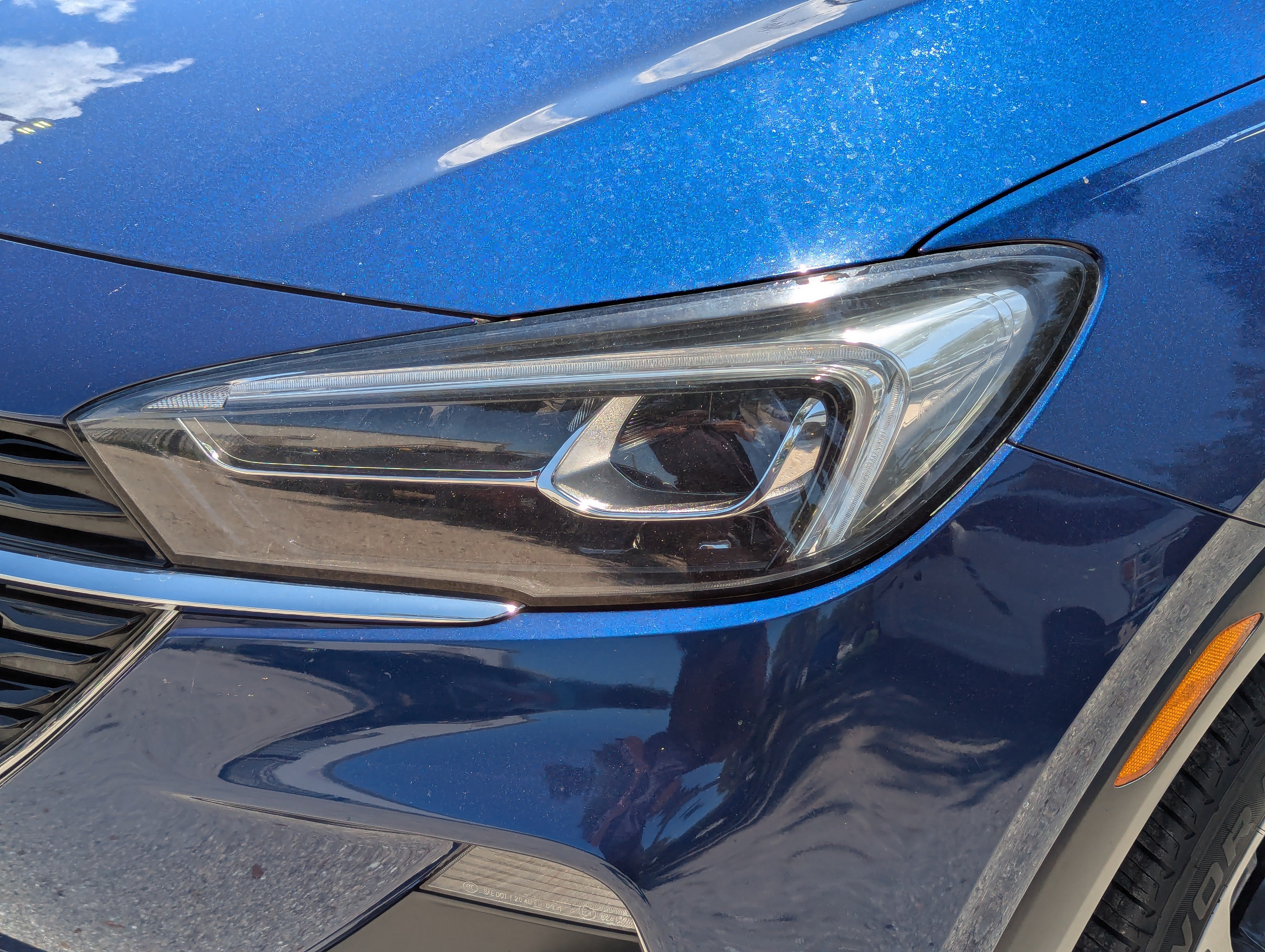 Used 2022 Buick Encore GX Essence w/ Advanced Technology Package FWD image 9